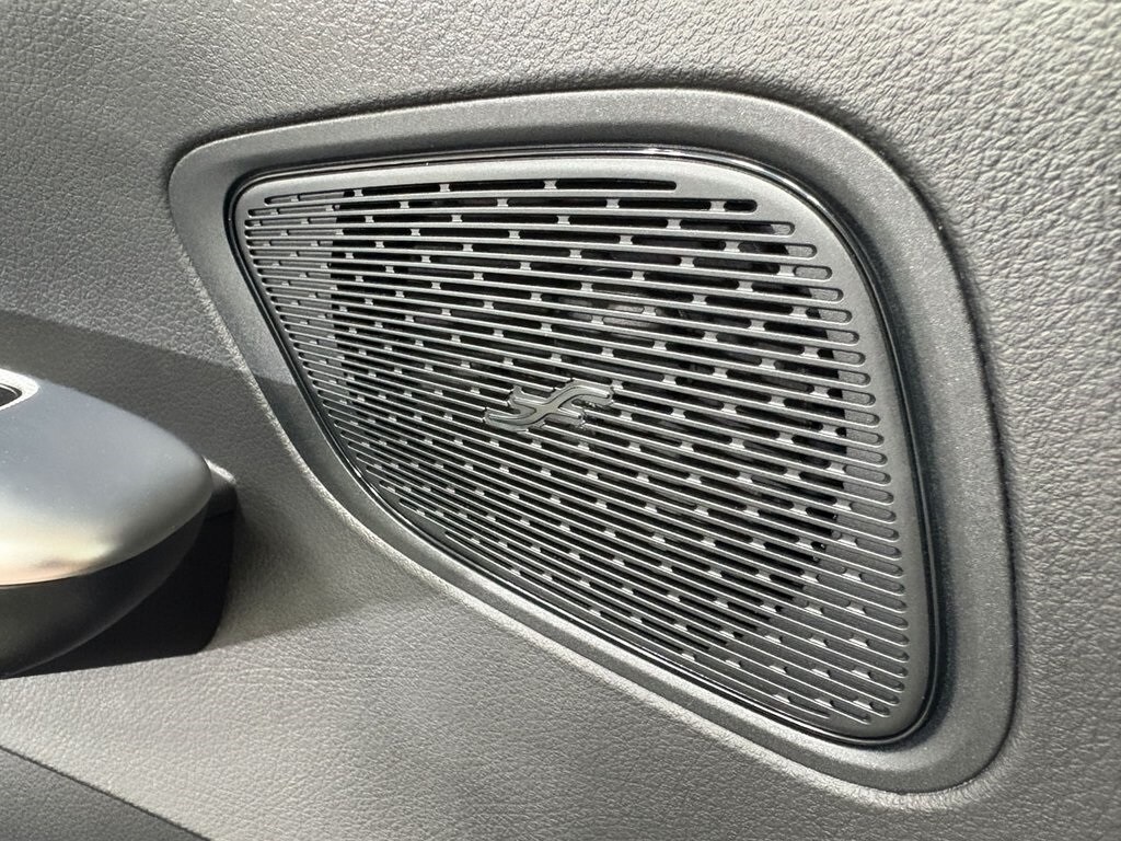 2025 MERCEDES-BENZ GLC-CLASS - Image 7