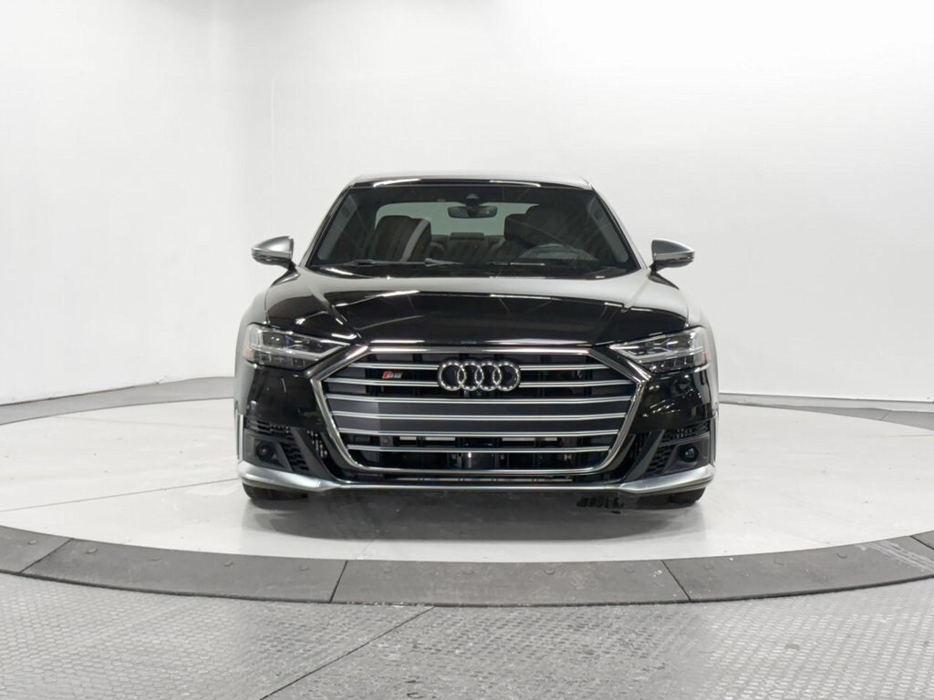 2021 AUDI S8 - Image 2