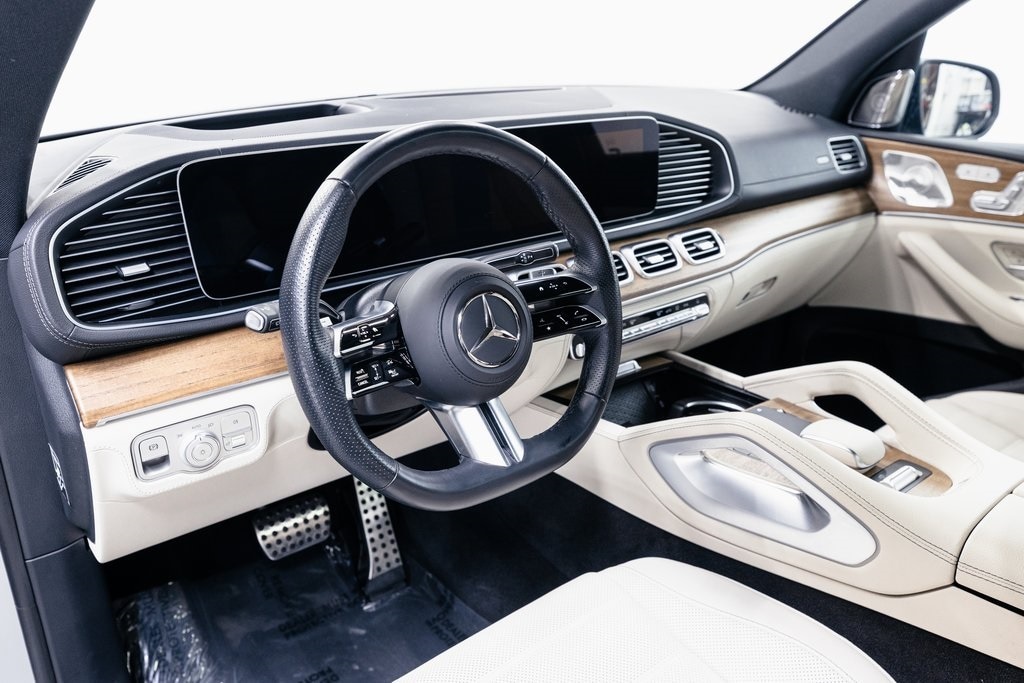 2025 MERCEDES-BENZ GLS-CLASS - Image 9