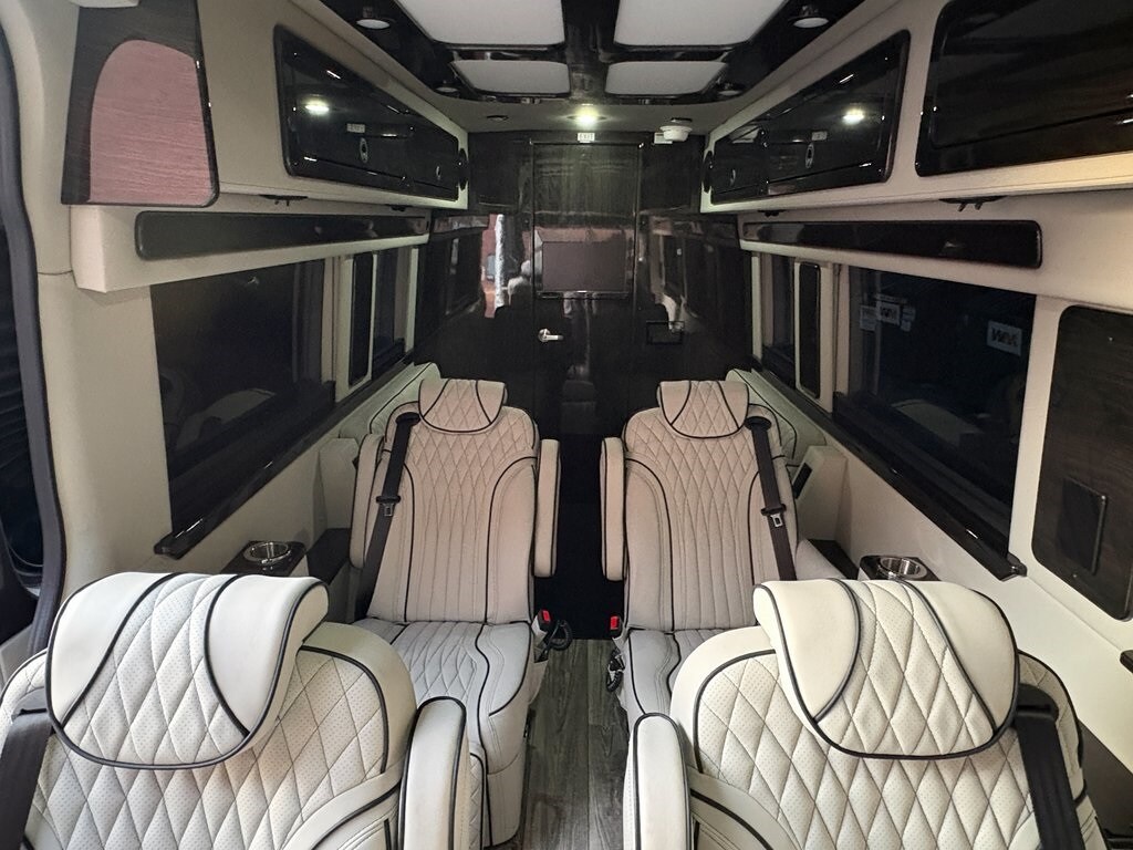2024 MERCEDES-BENZ SPRINTER - Image 38
