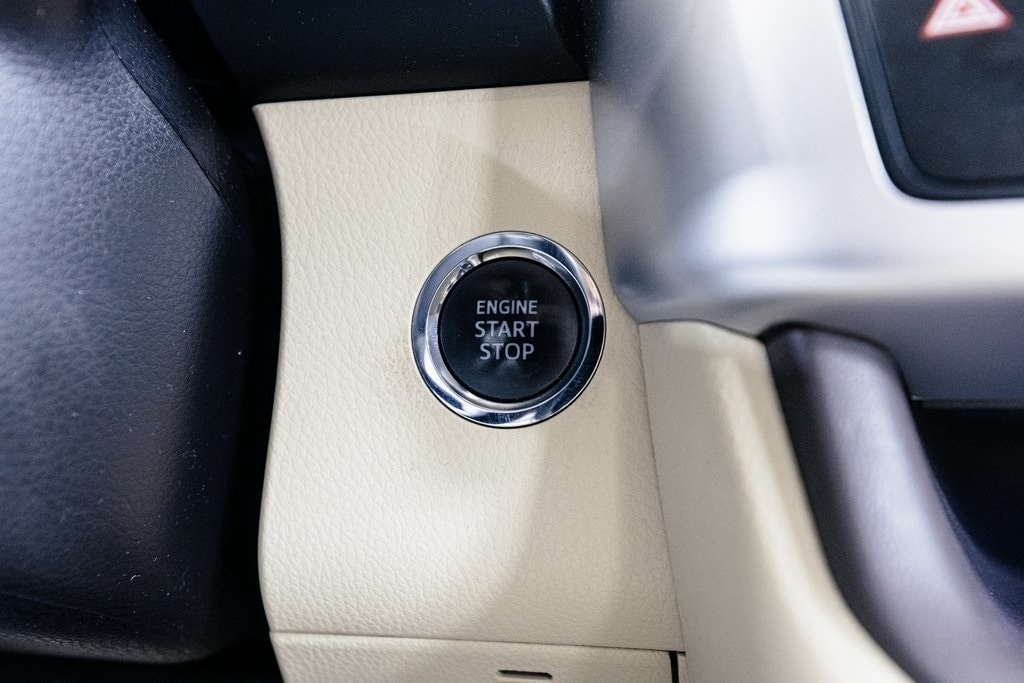 2018 TOYOTA HIGHLANDER - Image 16