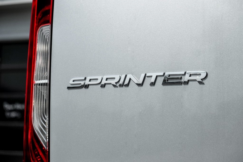 2025 MERCEDES-BENZ SPRINTER - Image 9