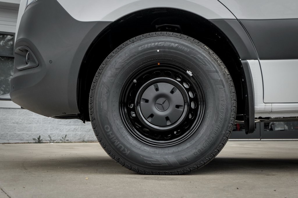 2025 MERCEDES-BENZ SPRINTER - Image 4