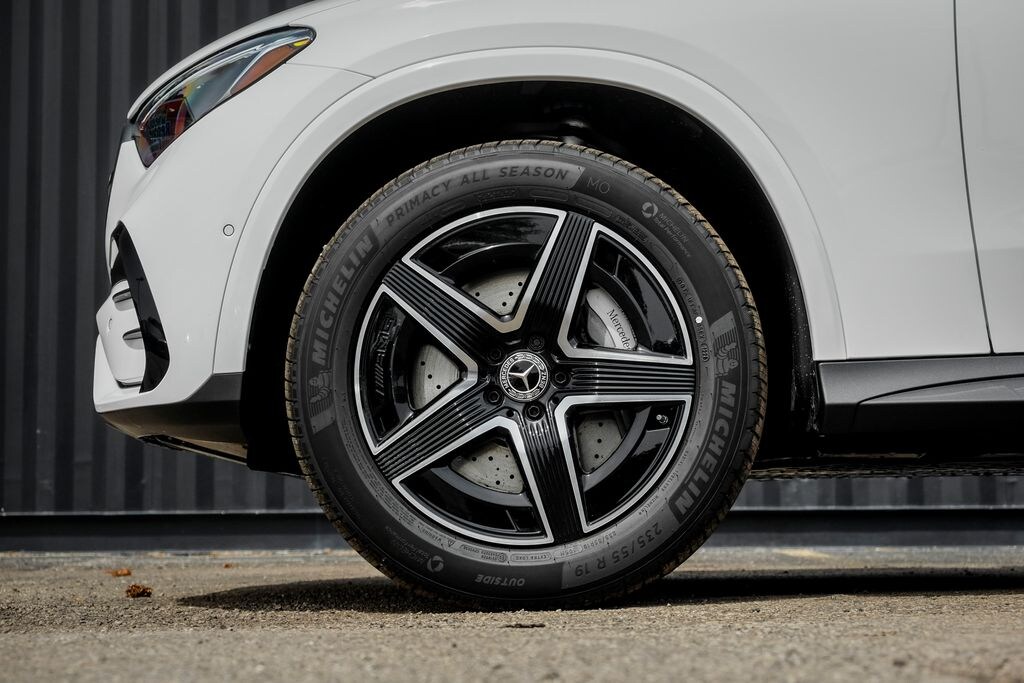 New 2026 Mercedes-Benz GLC 300 4MATIC SUV
