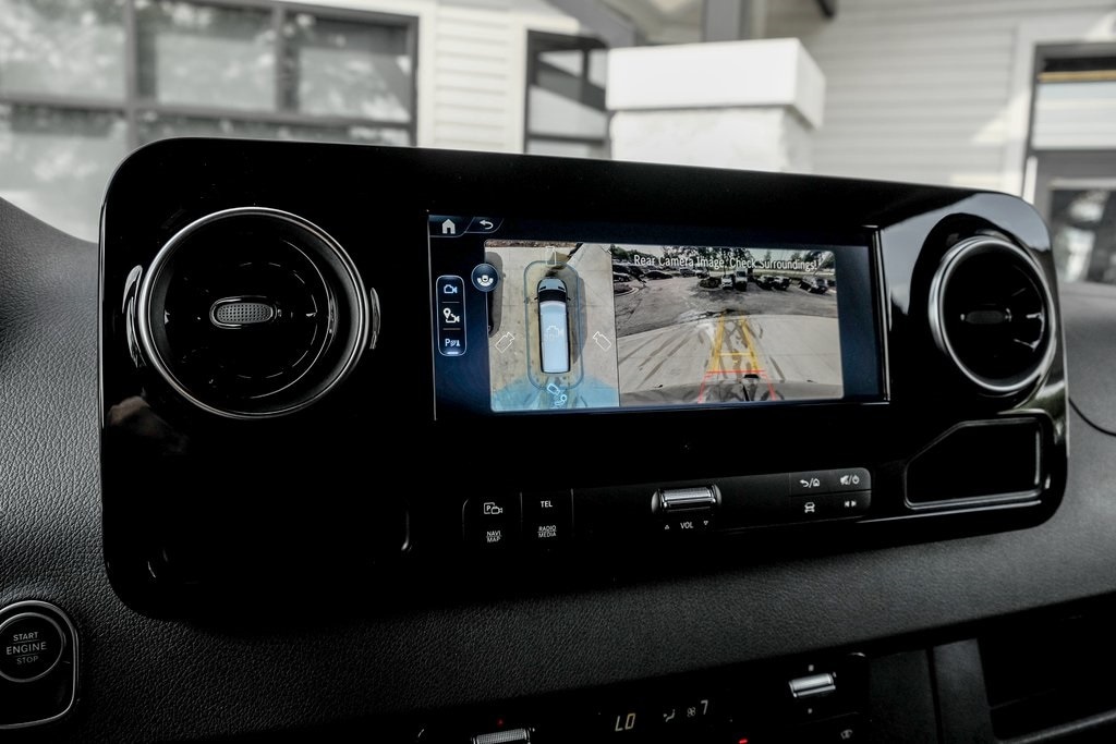 2025 MERCEDES-BENZ SPRINTER - Image 16