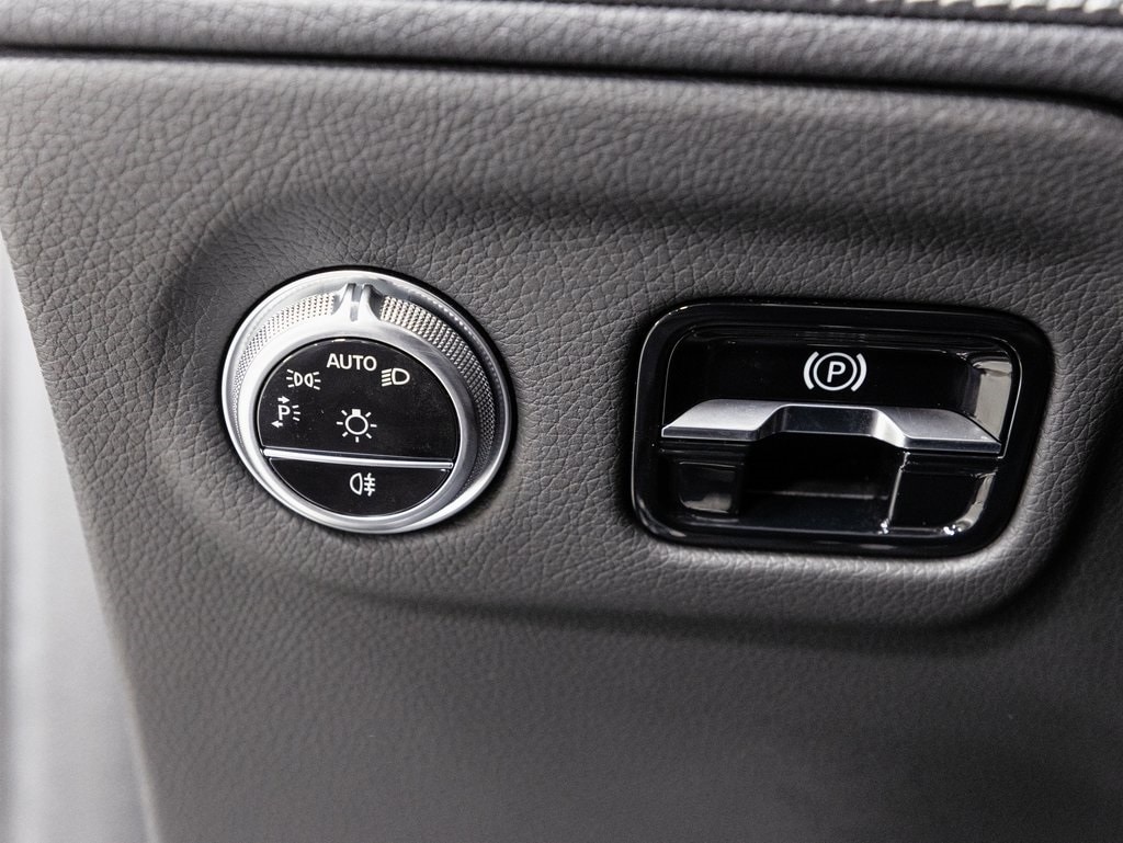 2023 MERCEDES-BENZ EQS-CLASS SUV - Image 10