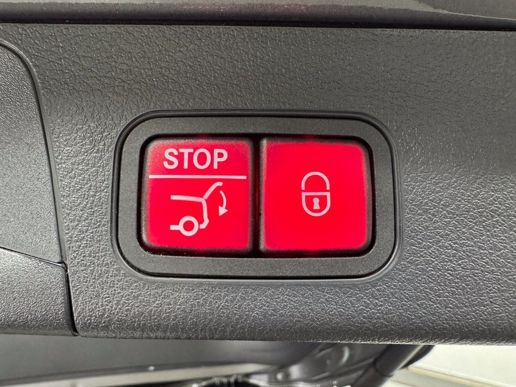 2023 MERCEDES-BENZ EQB-CLASS - Image 32