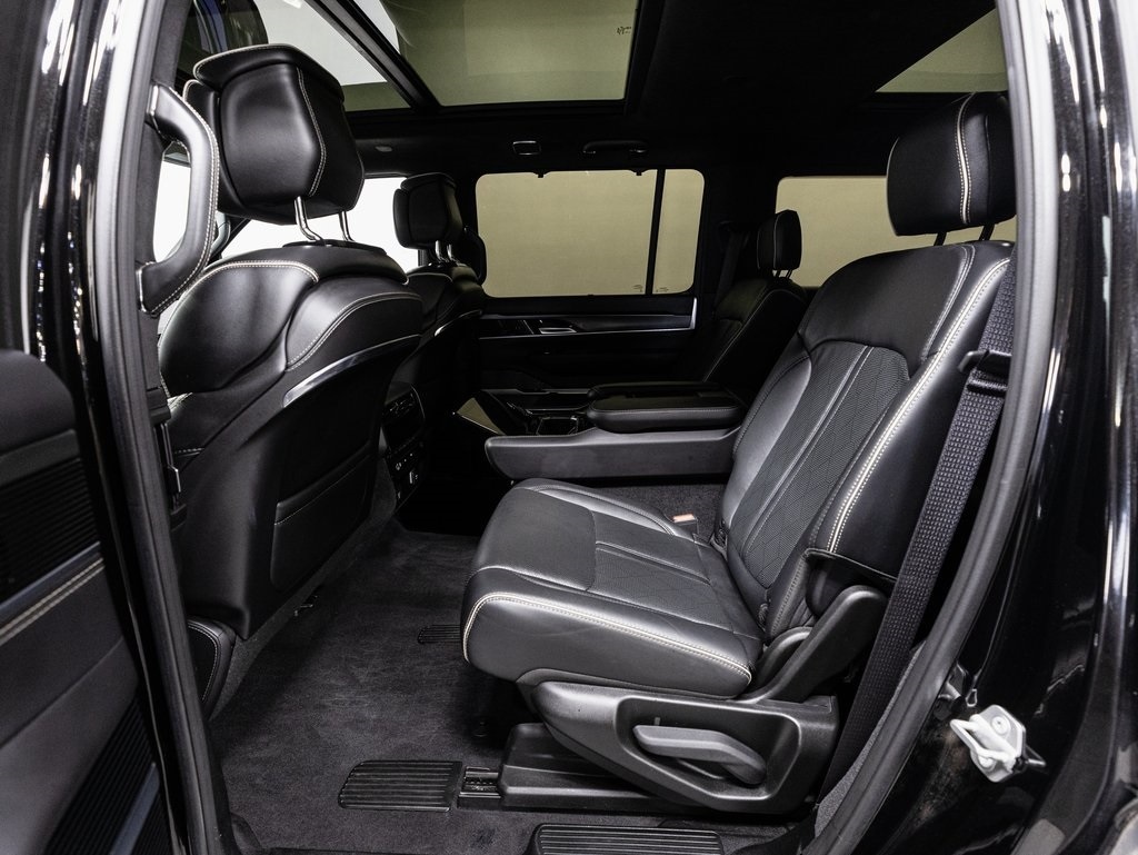 2023 JEEP GRAND WAGONEER - Image 25