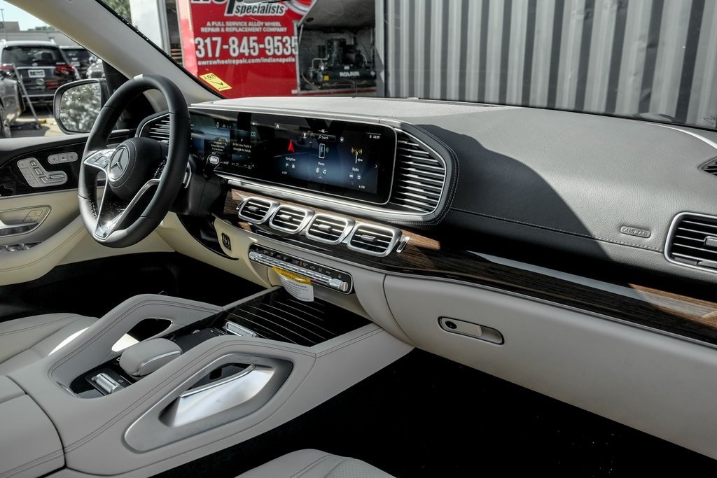 2026 MERCEDES-BENZ GLS-CLASS - Image 25