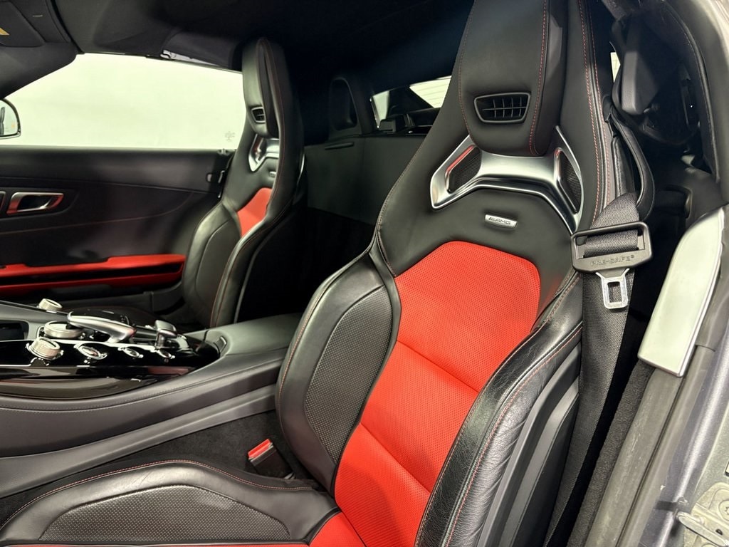 2019 MERCEDES-BENZ AMG GT - Image 26