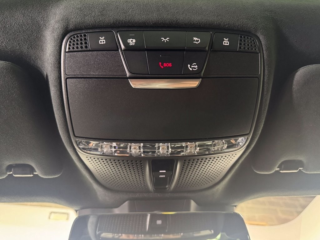 2021 MERCEDES-BENZ E-CLASS - Image 23