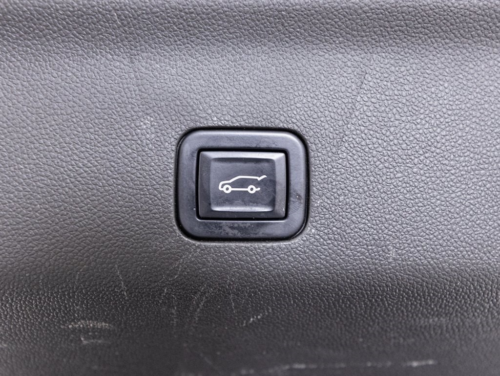 2022 CADILLAC ESCALADE - Image 35