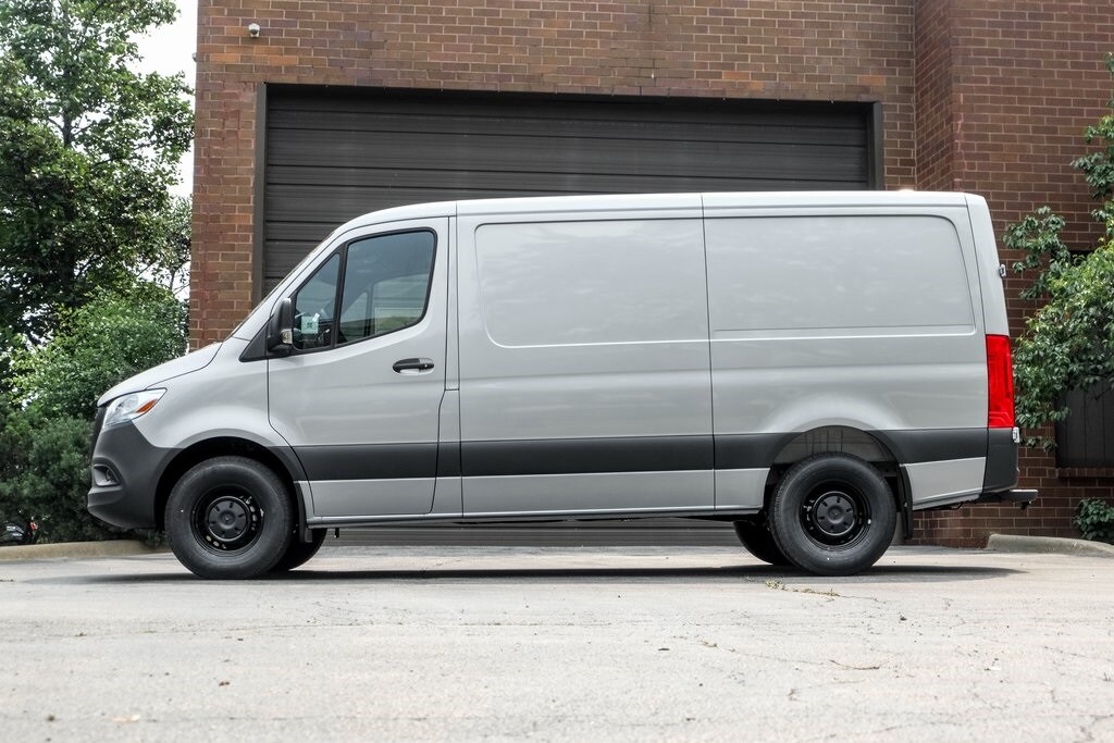 New 2025 Mercedes-Benz Sprinter 2500 Standard Roof 4-Cyl Diesel HO Van Cargo Van