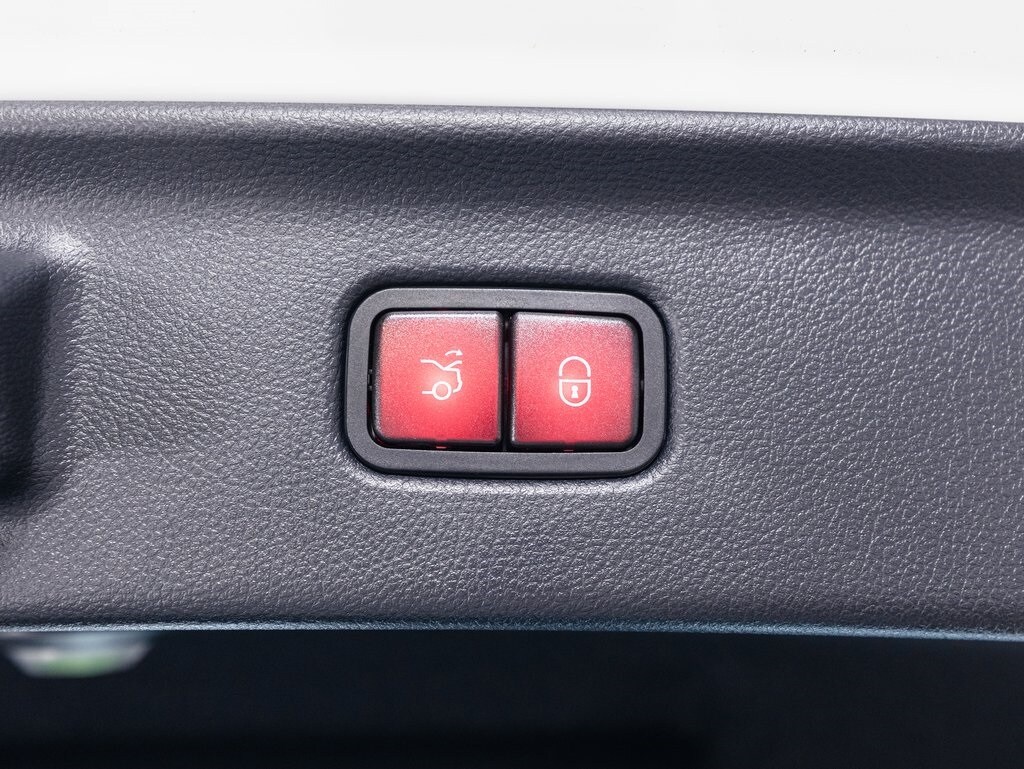 2025 MERCEDES-BENZ S-CLASS - Image 33