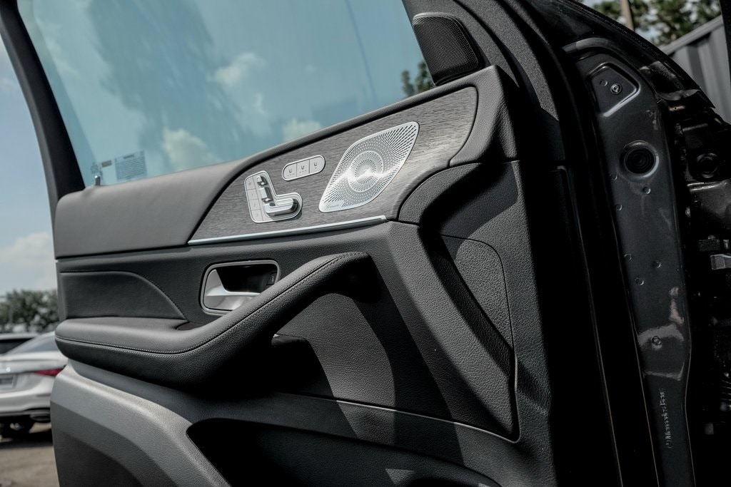 2026 MERCEDES-BENZ GLE-CLASS - Image 12