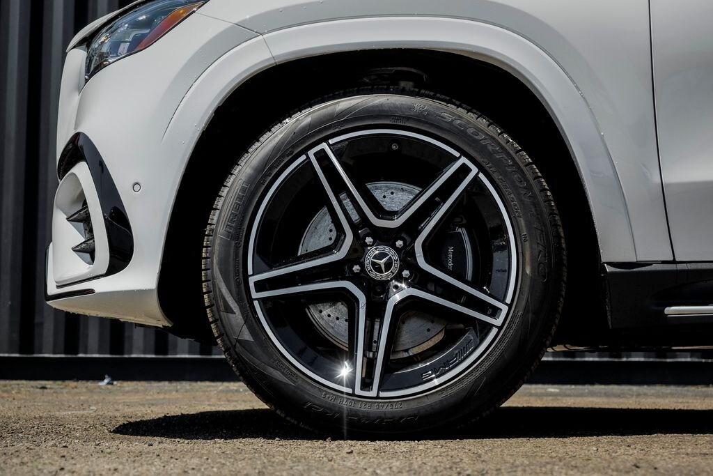 New 2026 Mercedes-Benz GLS 450 4MATIC SUV