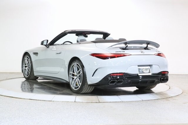 2022 Mercedes Benz SL 55 AMG photo 3