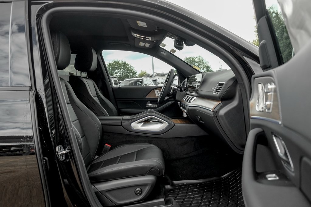 2026 MERCEDES-BENZ GLS-CLASS - Image 24