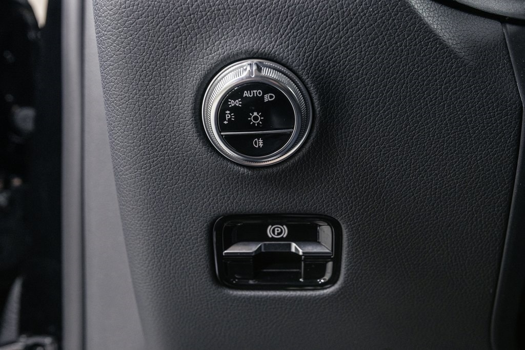 2024 MERCEDES-BENZ GLC-CLASS - Image 10