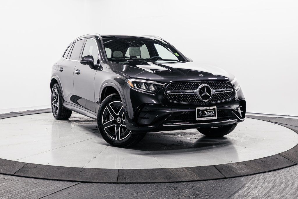 New 2026 Mercedes-Benz GLC 300 4MATIC SUV