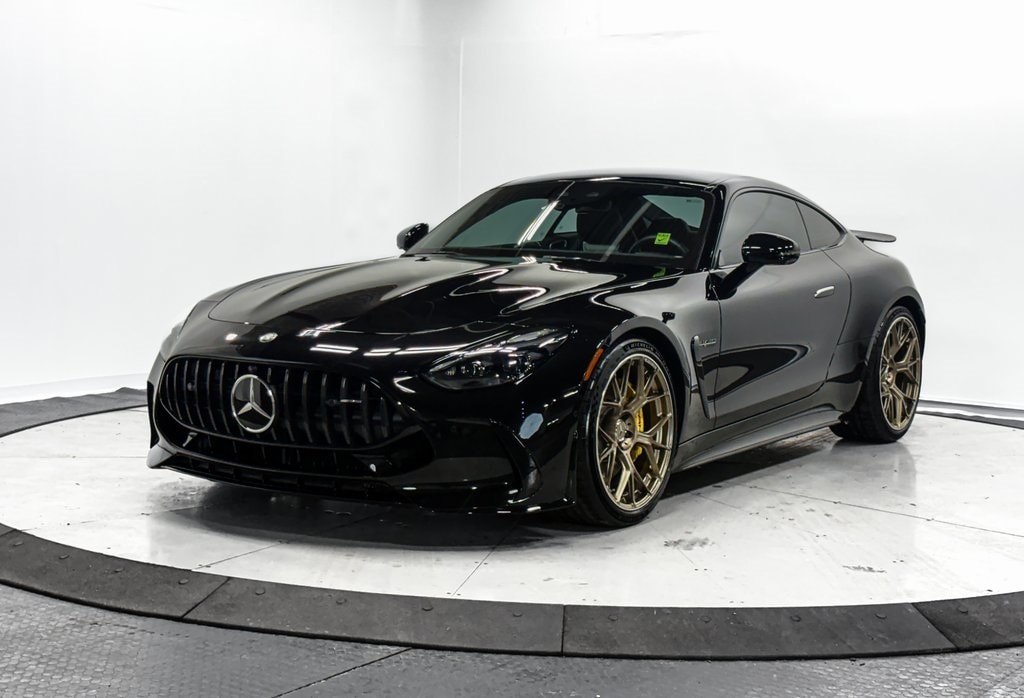 2025 MERCEDES-BENZ AMG GT - Image 3