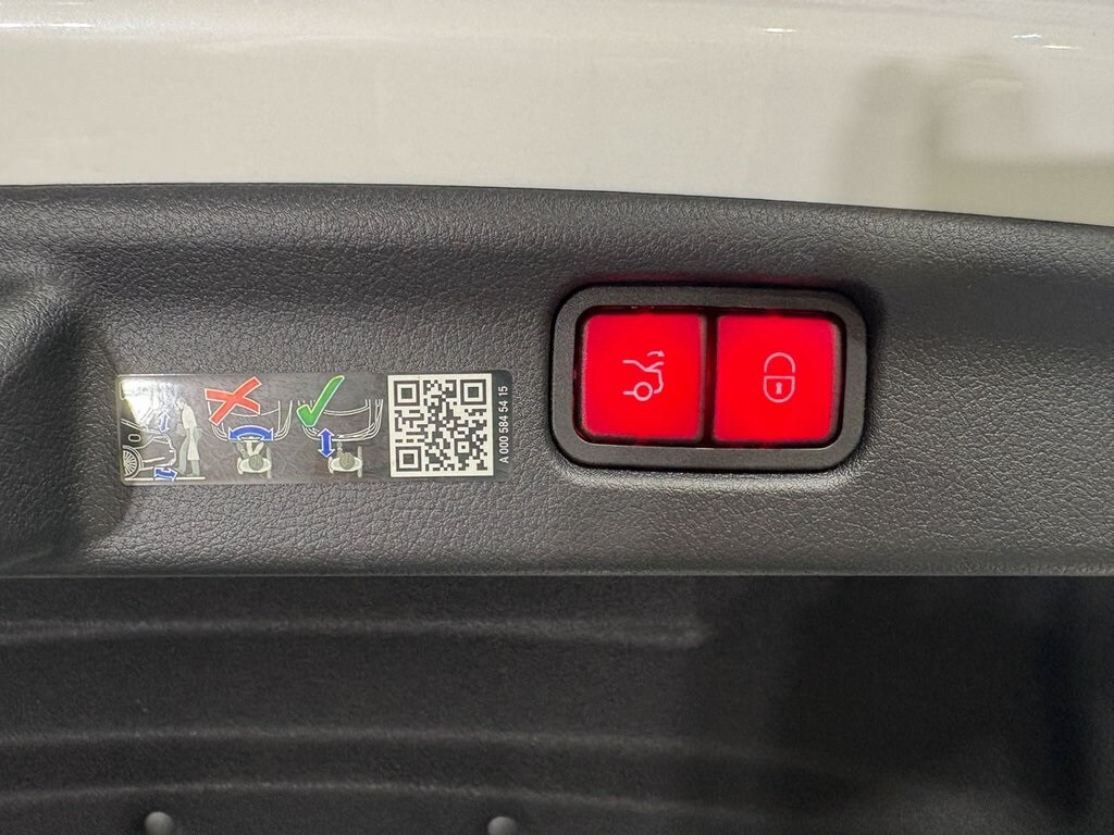 2023 MERCEDES-BENZ C-CLASS - Image 37