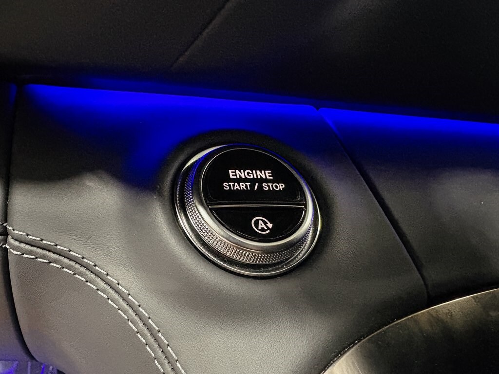 2025 MERCEDES-BENZ AMG GT - Image 19