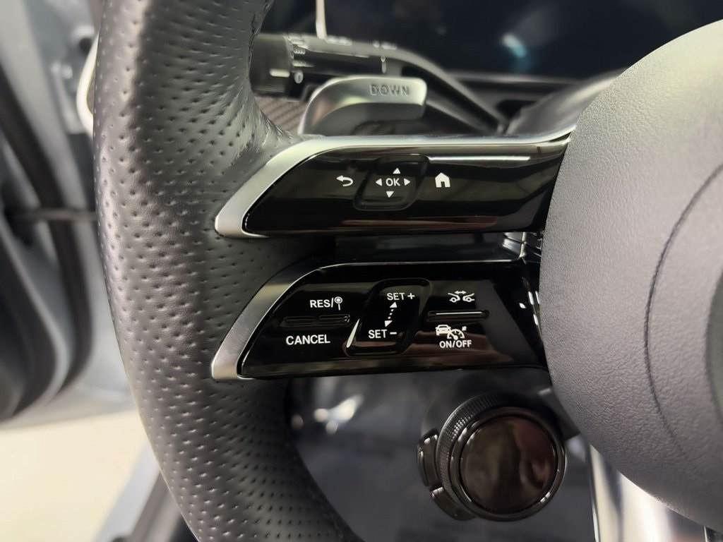 2024 MERCEDES-BENZ C-CLASS - Image 12