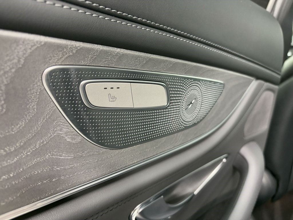 2019 MERCEDES-BENZ AMG GT - Image 28