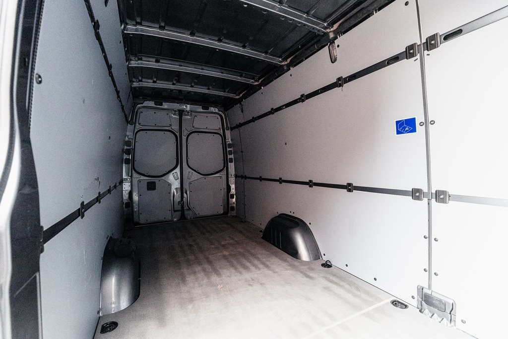 2025 MERCEDES-BENZ SPRINTER - Image 20