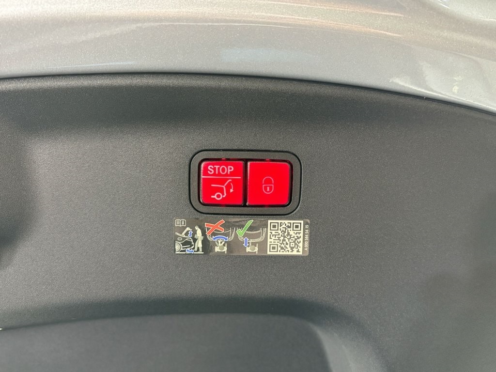 2024 MERCEDES-BENZ AMG GT - Image 31