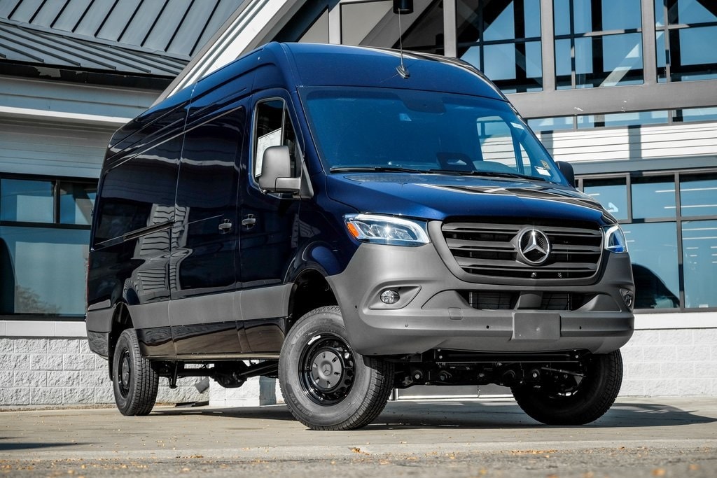 New 2025 Mercedes-Benz Sprinter 2500 High Roof 4-Cyl Diesel HO Van Cargo Van