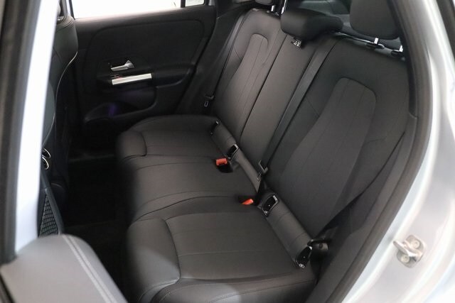 2025 MERCEDES-BENZ GLA-CLASS - Image 15