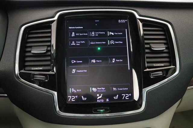 2016 VOLVO XC90 - Image 24