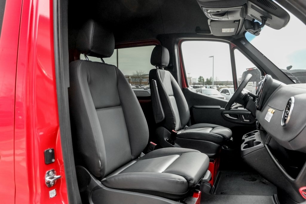 2025 MERCEDES-BENZ SPRINTER - Image 26