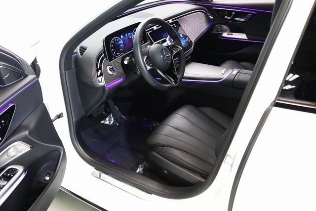 2025 MERCEDES-BENZ E-CLASS - Image 23
