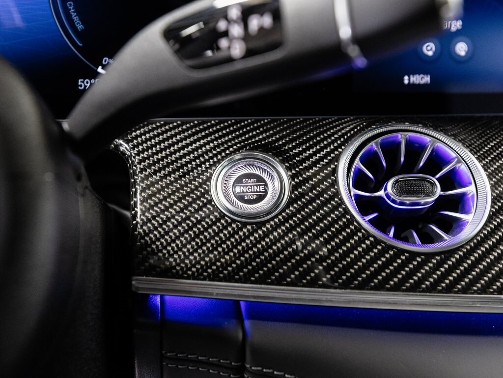 2024 MERCEDES-BENZ AMG GT - Image 16