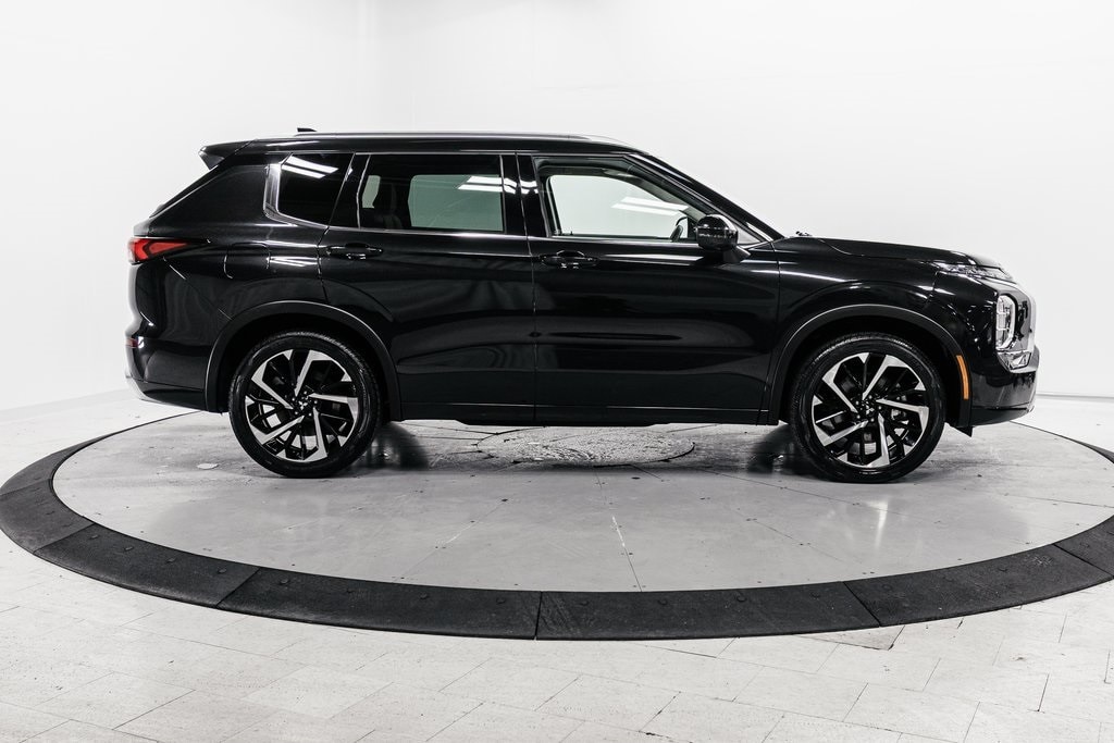 2022 MITSUBISHI OUTLANDER - Image 27