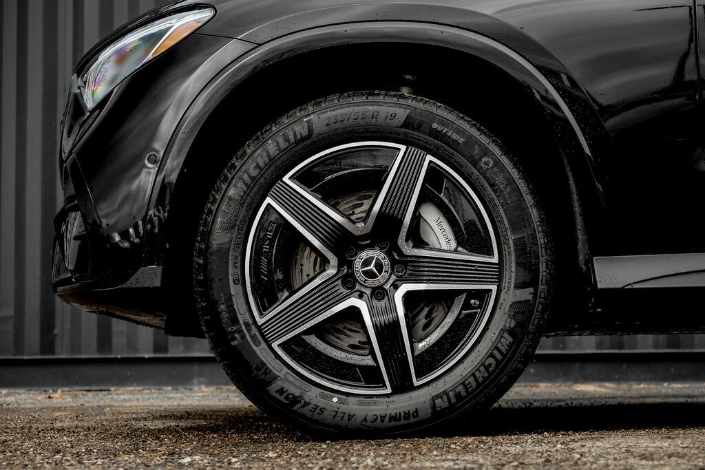 New 2026 Mercedes-Benz GLC 300 4MATIC SUV