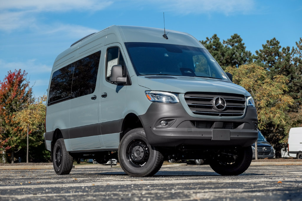 New 2026 Mercedes-Benz Sprinter 2500 Standard Roof 4-Cyl Diesel HO Van Passenger Van