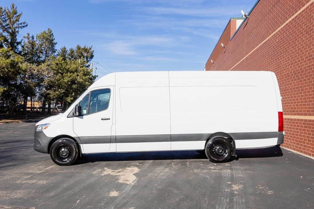 2025 MERCEDES-BENZ SPRINTER - Image 4