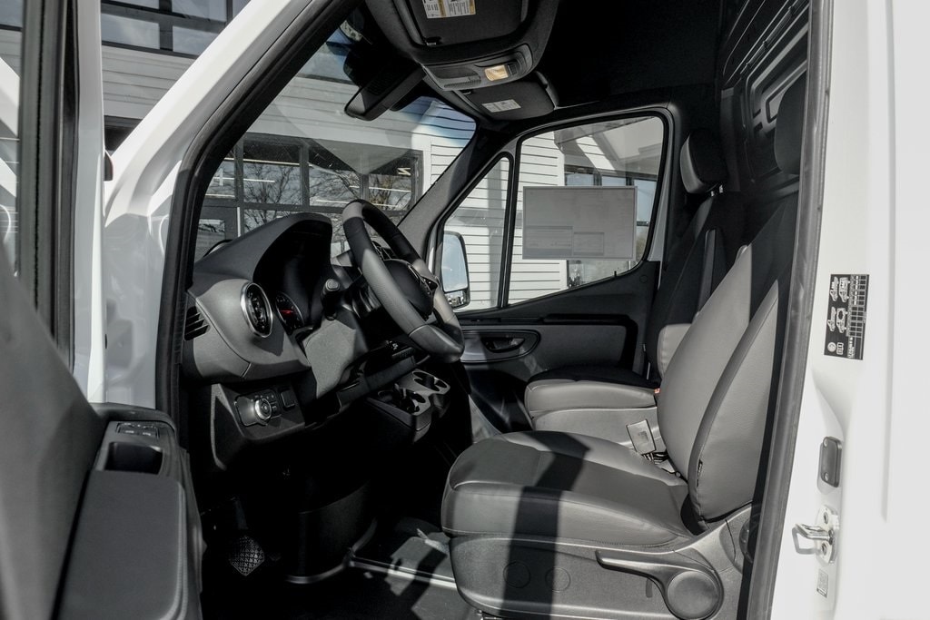 2026 MERCEDES-BENZ SPRINTER - Image 12