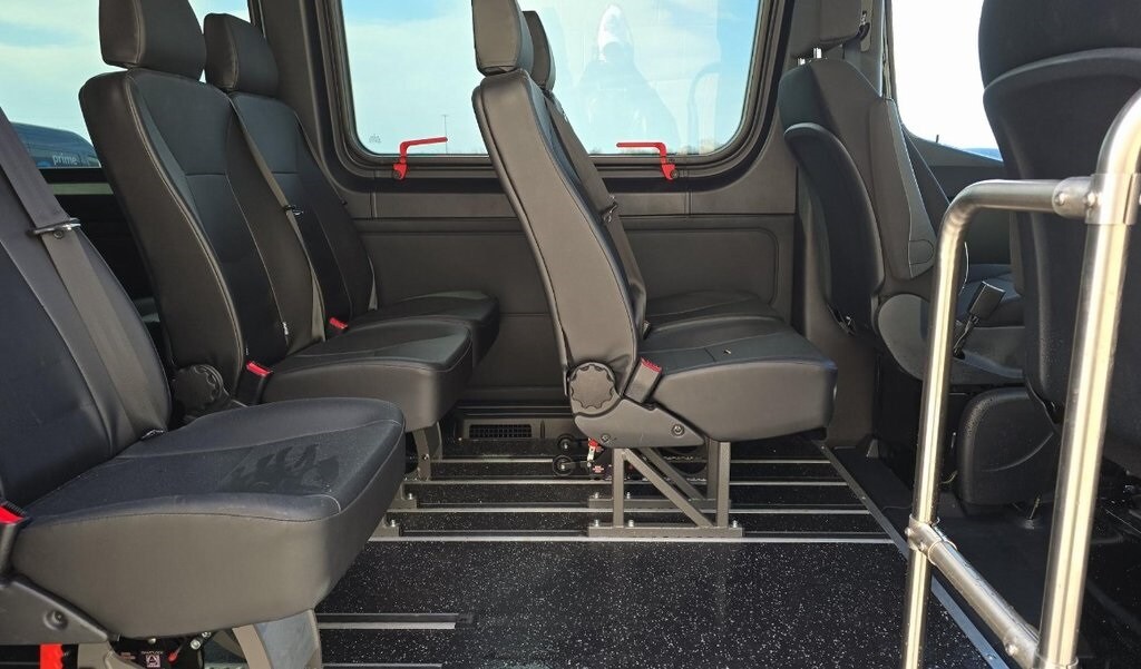 2024 MERCEDES-BENZ SPRINTER - Image 13