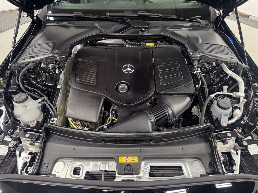 2025 MERCEDES-BENZ C-CLASS - Image 32