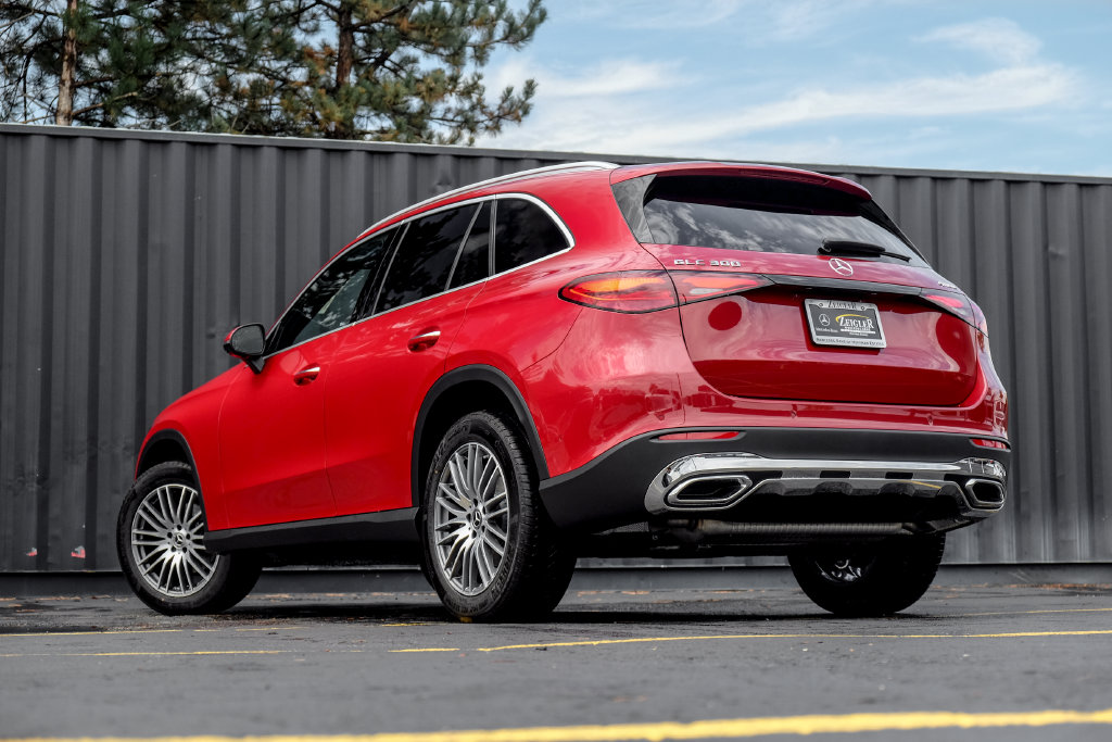 New 2027 Mercedes-Benz GLC 300 4MATIC SUV