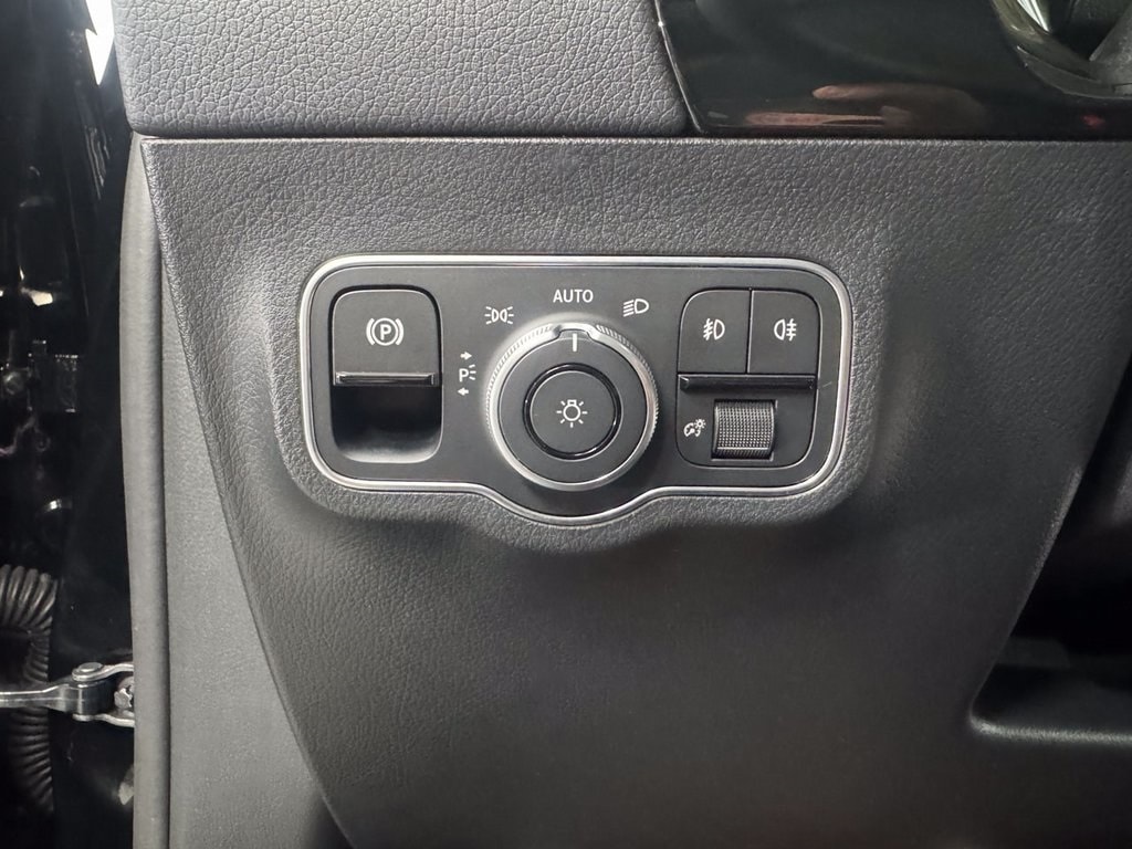 2026 MERCEDES-BENZ GLA-CLASS - Image 9