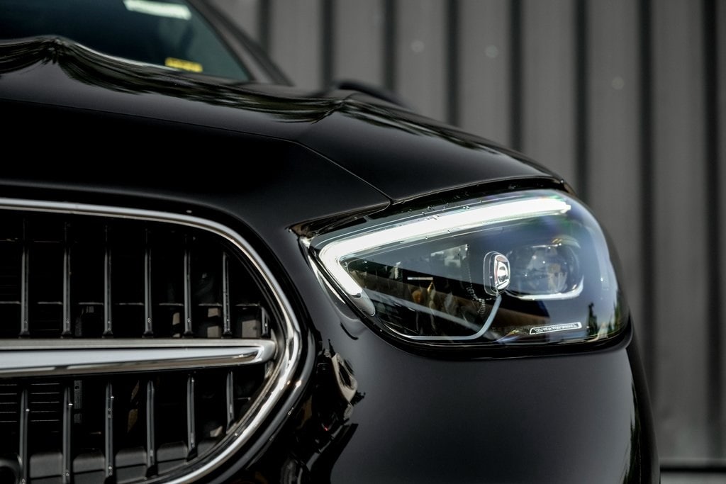 2025 MERCEDES-BENZ C-CLASS - Image 6