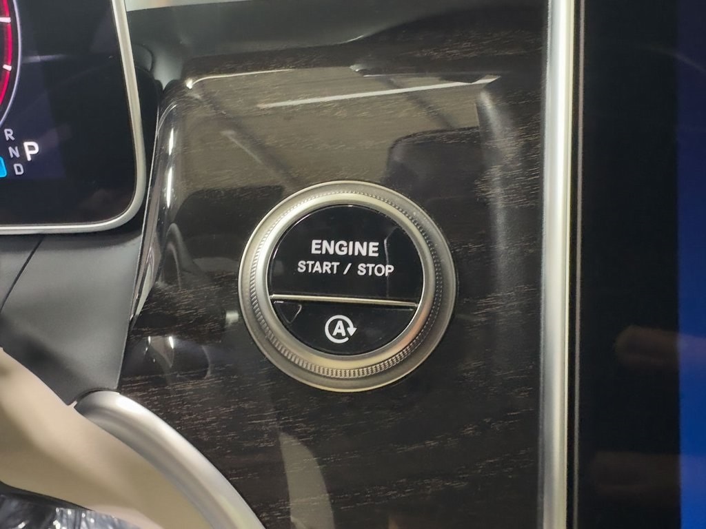 2025 MERCEDES-BENZ GLC-CLASS - Image 16