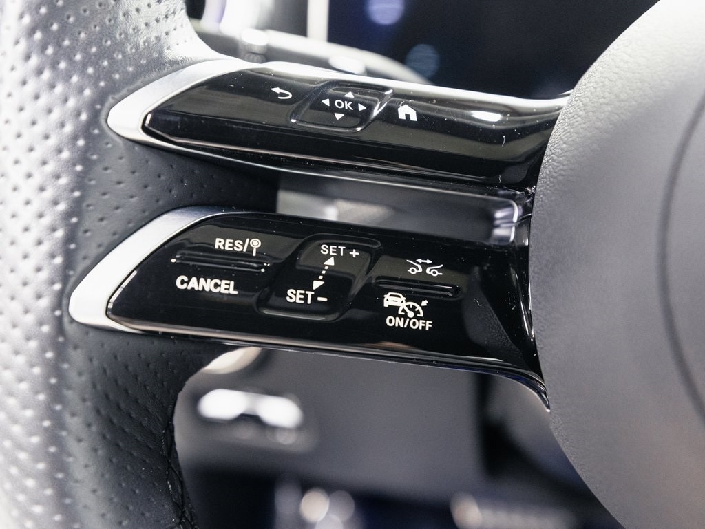 2024 MERCEDES-BENZ CLE - Image 12