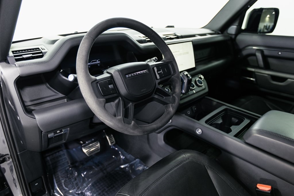 2023 LAND ROVER DEFENDER - Image 9